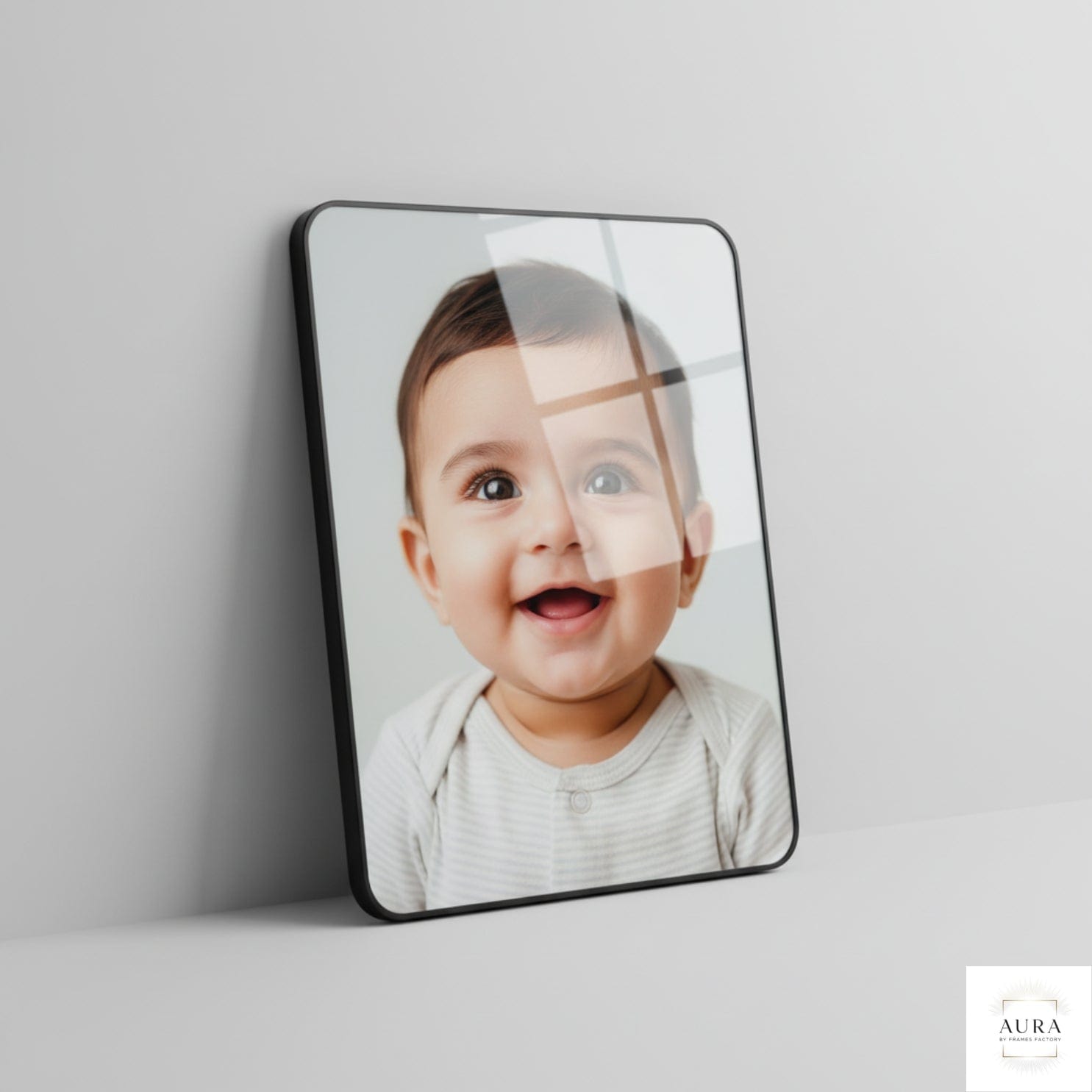 Aura Premium Acrylic Photo Frame