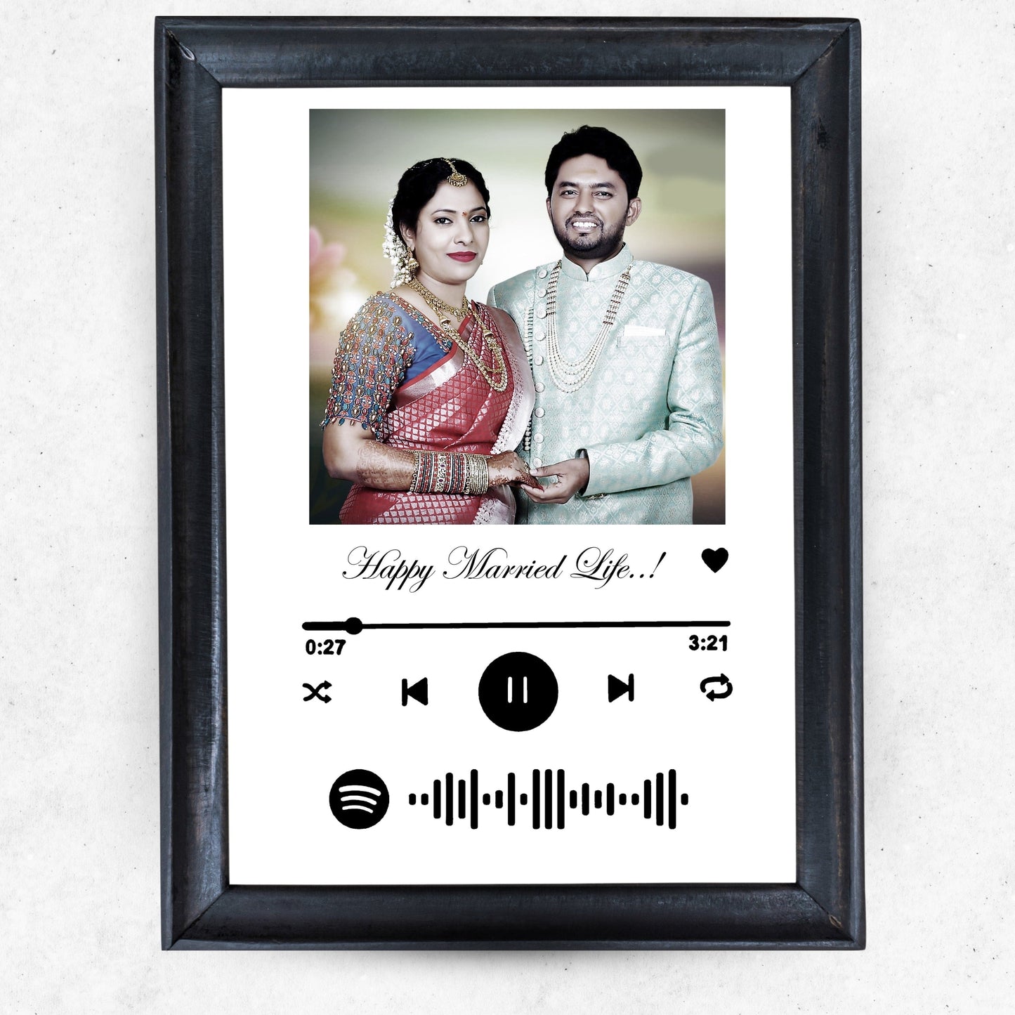 Playlist Style Photo Frame